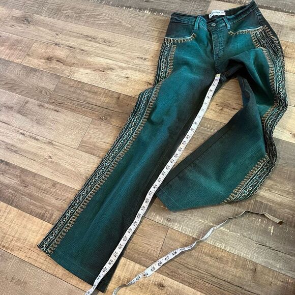 BrazilRoxx Jeans Womens 4 Green
Denim Straight Leg High Rise
Embellished Beaded - Picture 7 of 10